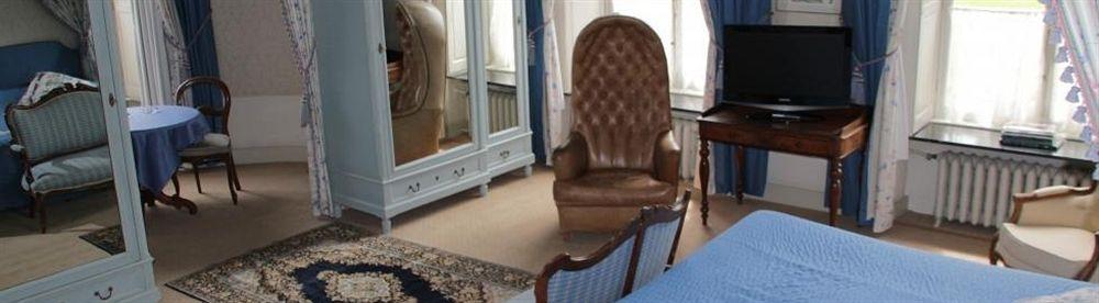 Chateau D'Hassonville Aye Esterno foto